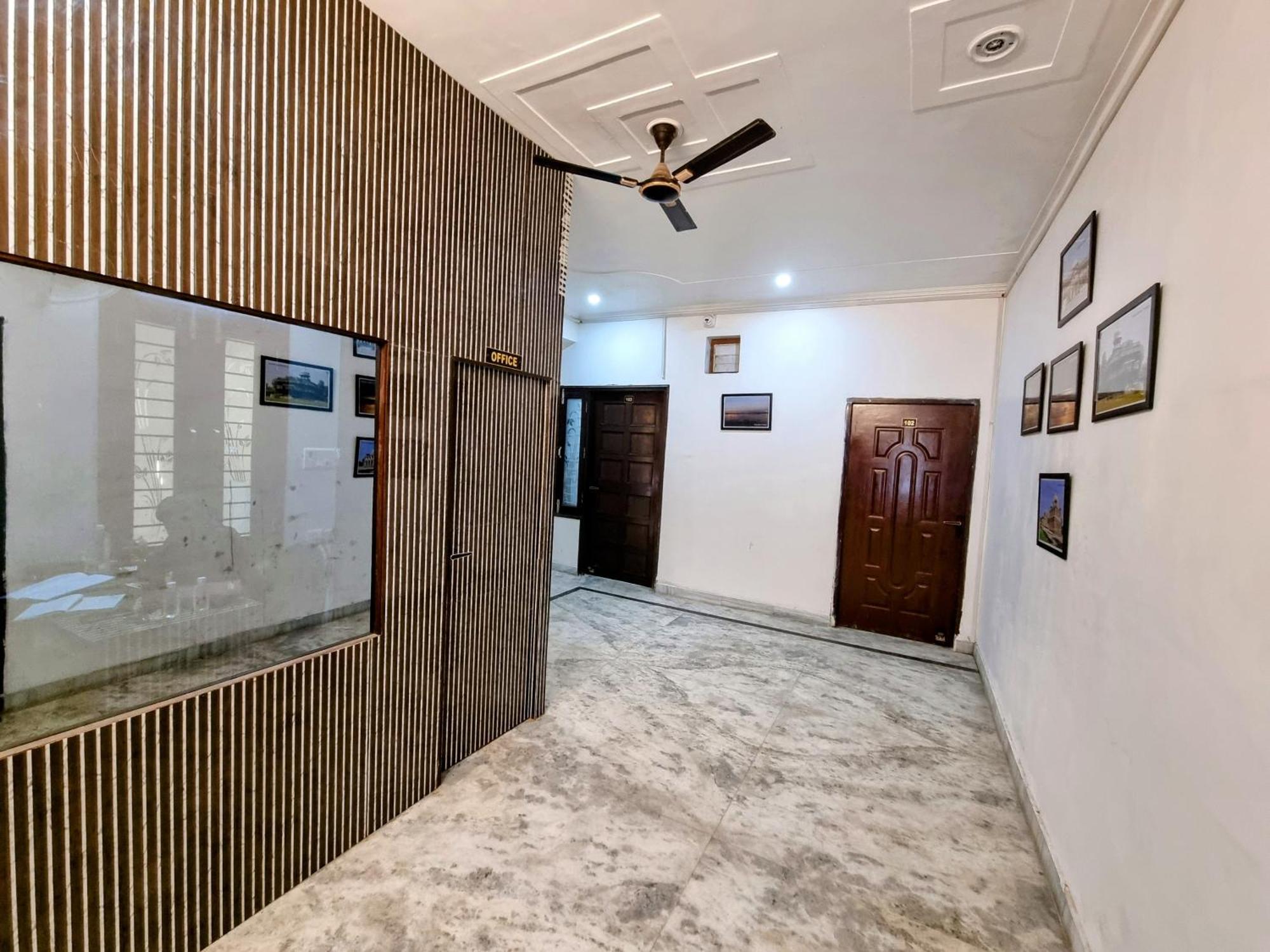 Hotel Sangam View Prayagraj Ngoại thất bức ảnh