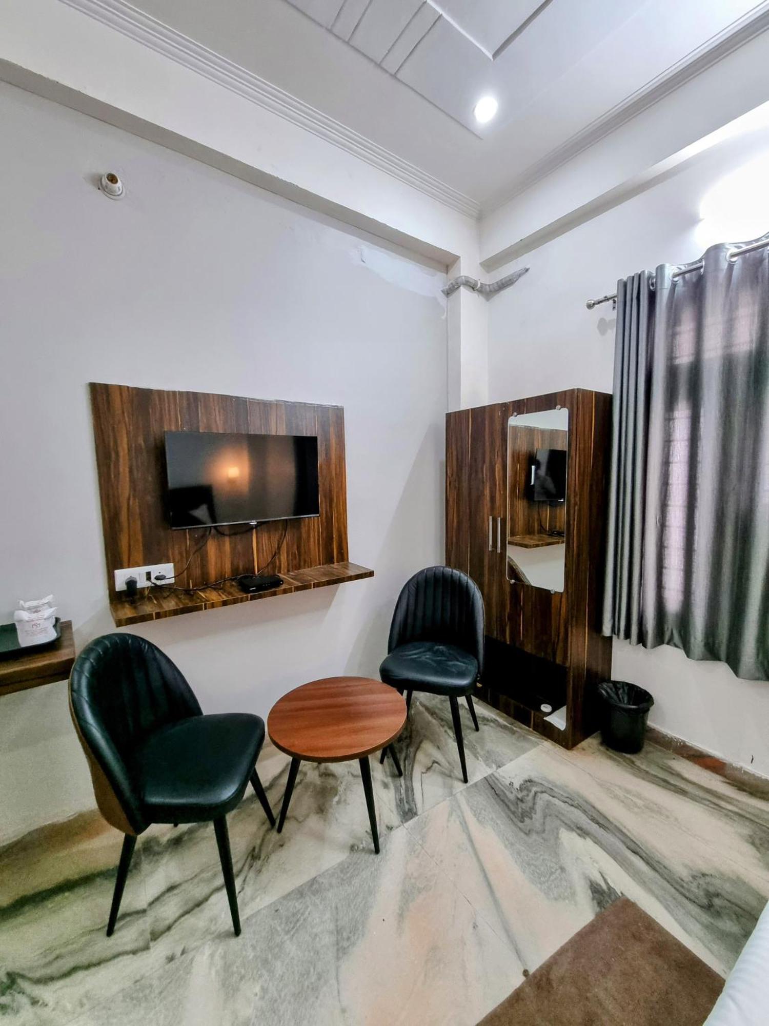 Hotel Sangam View Prayagraj Ngoại thất bức ảnh