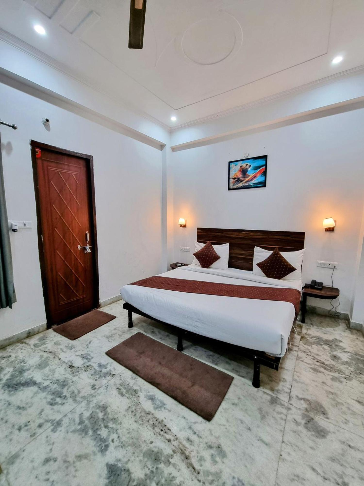 Hotel Sangam View Prayagraj Ngoại thất bức ảnh