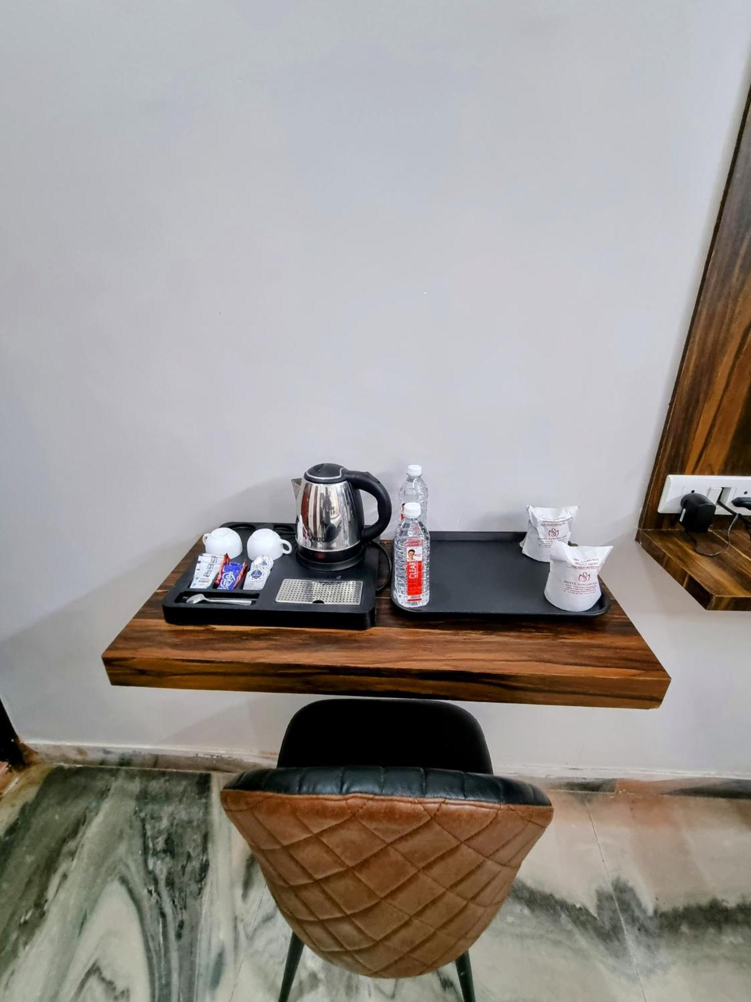 Hotel Sangam View Prayagraj Ngoại thất bức ảnh
